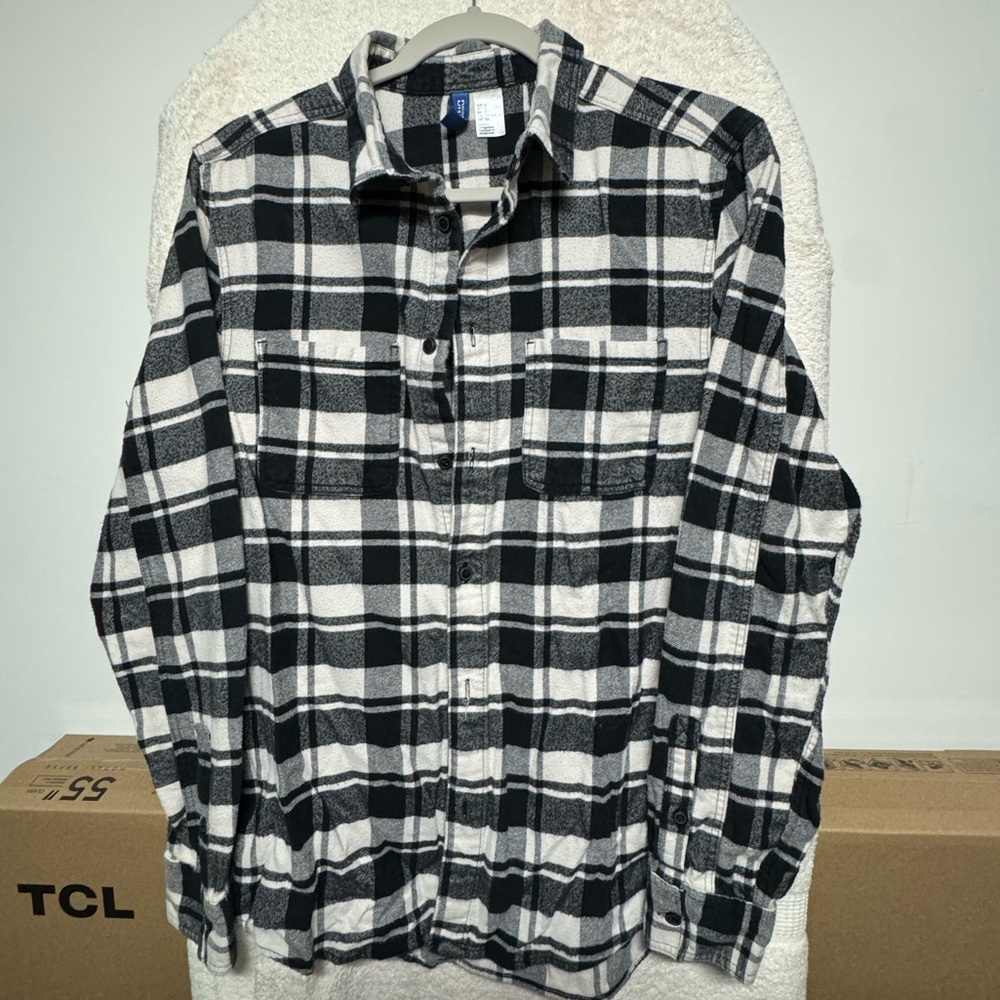 Size Small Checkered Flannel